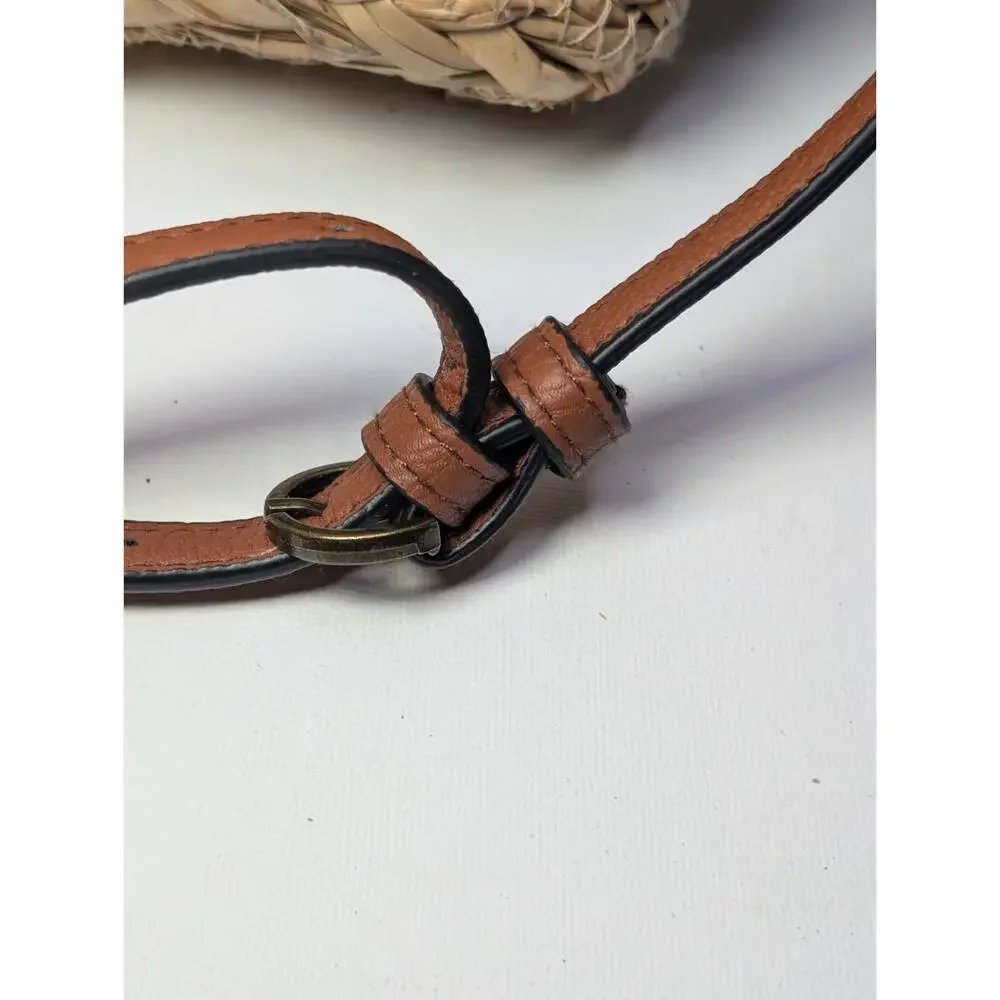 Universal Thread Straw Woven Crossbody Bag Tan Brown Flap Purse Boho Summer